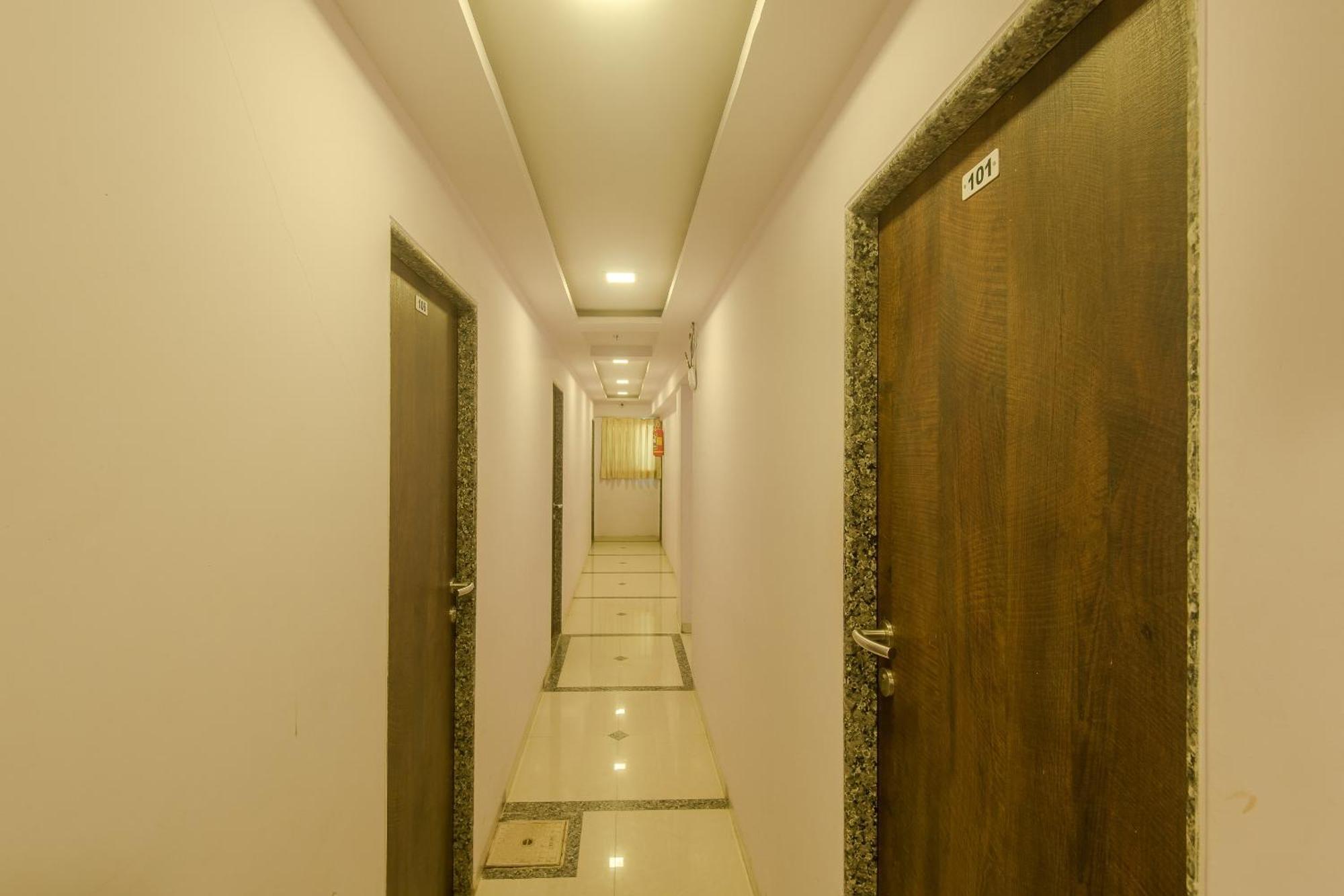 Hotel O Stayland Mumbai Exterior foto
